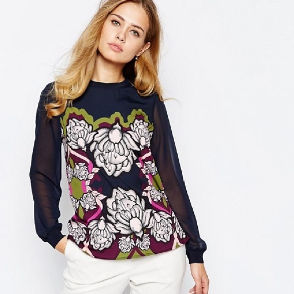 Ted Baker London Tops - Ted Baker Naylia Surreal Long Sleeve Top, Size 4